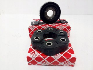 ŁĄCZNIK WAŁU PODPORA FEBI BMW E39 520 523i AUTOMAT