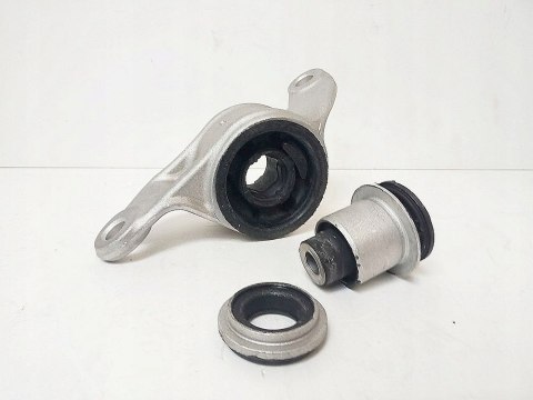TULEJA LEWA WAHACZA PRZÓD KPL HONDA CIVIC UFO FK TULEJA LEWA WAHACZA PRZÓD KPL HONDA CIVIC UFO FK
